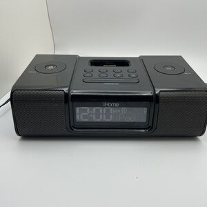 Apple iHome Audio Dock Speaker & Alarm Clock